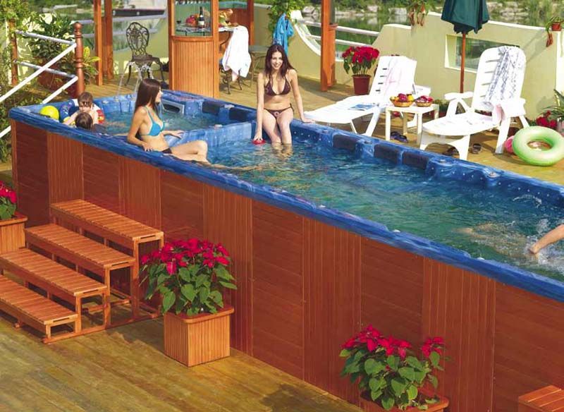 Swim-Spa im Garten